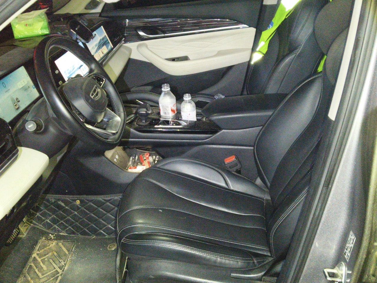 Geely Auto Monjaro L 2023 2.0TD High-Power Automatic Two-Wheel Drive Flagship Version — снимка 12