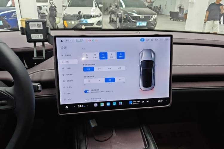 Used Xiaomi Auto SU7 2024 Rear-Drive Long-Range Intelligent Driving Version

