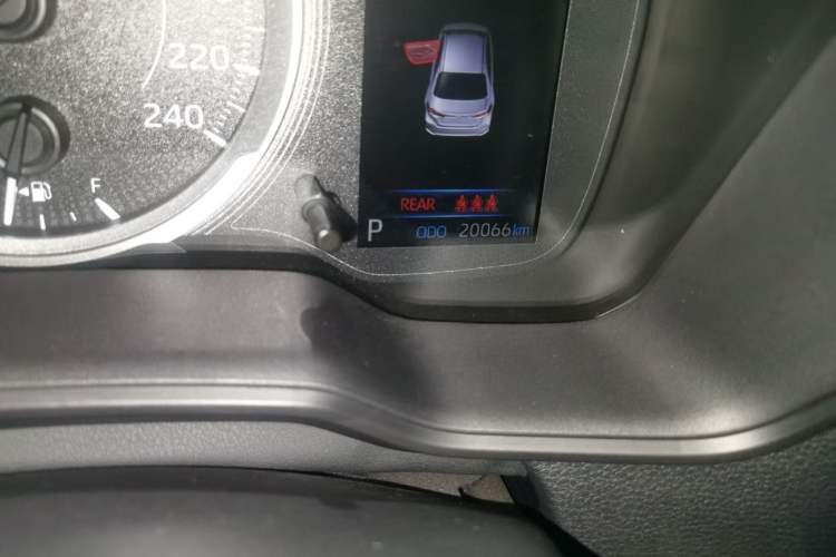 Used Toyota Corolla 2019 1.2T S-CVT GL Pioneer Edition
