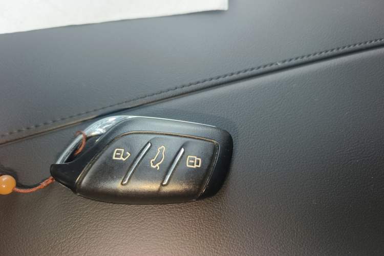 Used Roewe RX5 New Energy 2023 eRX5 Super Hybrid Prestige Edition Vehicle Key