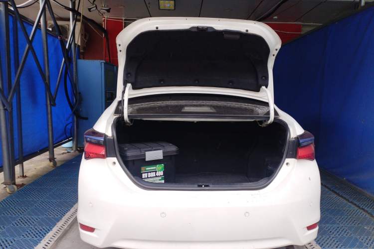 Used Toyota Corolla Hybrid E+ 2019 1.8L E-CVT Leading Edition
