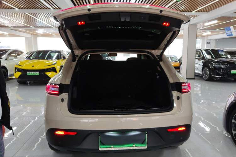 Used Hima AITO M5 2022 Pure Electric Rear-Drive Standard Edition Trunk