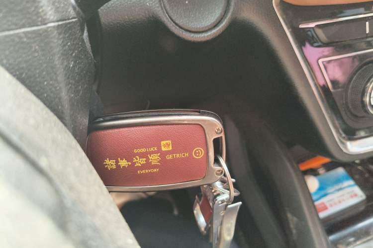 Used Wuling Hongguang S3 2018 1.5T Manual Luxury Model China V Standard