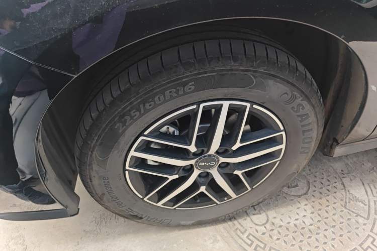 Used BYD Seal 05 DM-i 2025 DM-i Intelligent Drive 120KM Flagship Model
