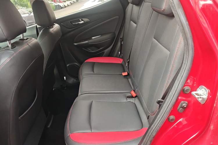 Used CHANGAN CS15 2016 1.5L Automatic Fashion Edition