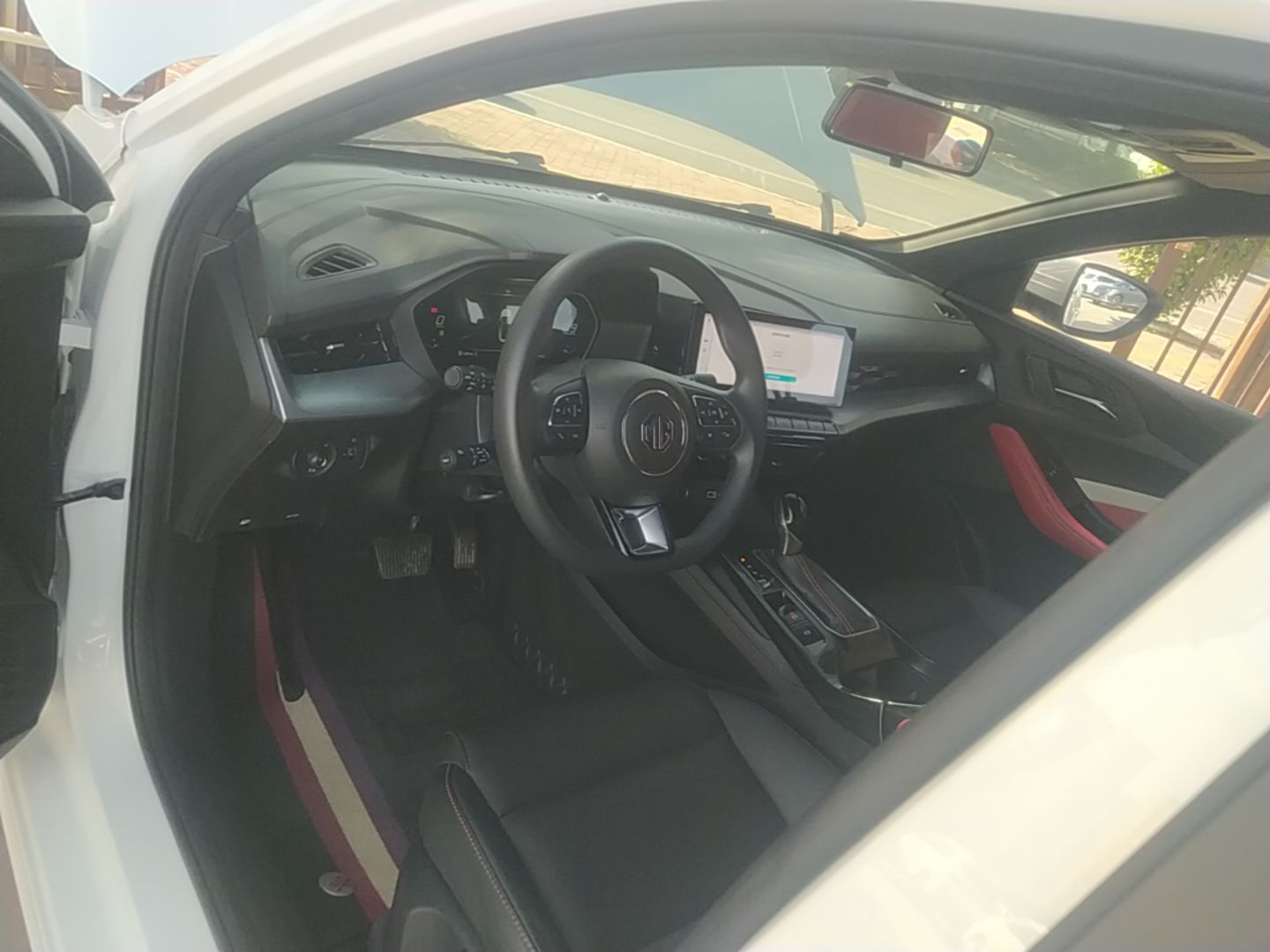 MG 5 2022 180 DVVT CVT Youth Luxury Edition — снимка 12