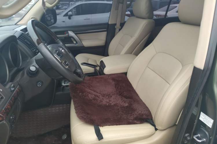 Used Toyota Land Cruiser  Left Front Seat