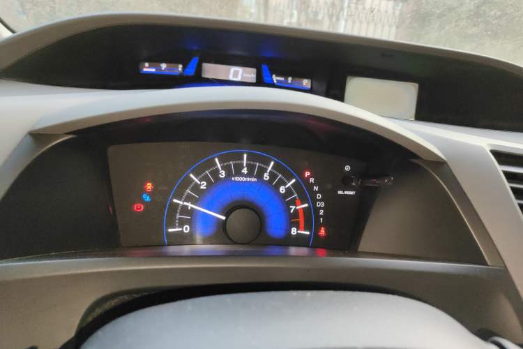 Used Honda Civic 2012 1.8L automatic comfort version
