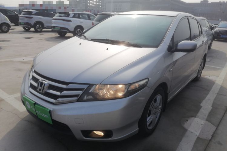 Used Honda City Classic 2012 1.5L manual Comfort version