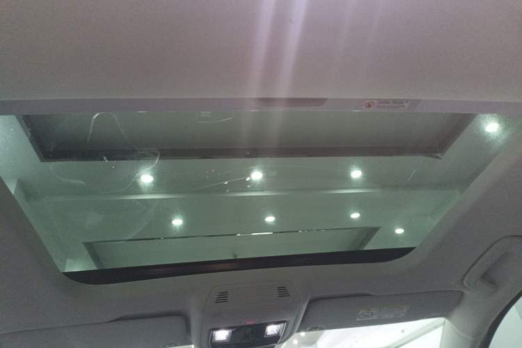 Used Volkswagen Golf 2025 Facelifted 300TSI Pro
