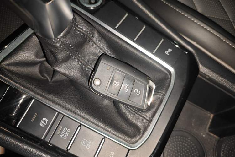 Used Volkswagen Sagitar 2023 200TSI DSG Excellence Edition Vehicle Key