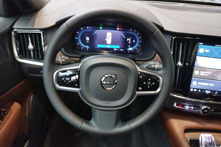 Used Volvo S90 2025 B5 Zhiyuan Luxury Edition Steering Wheel