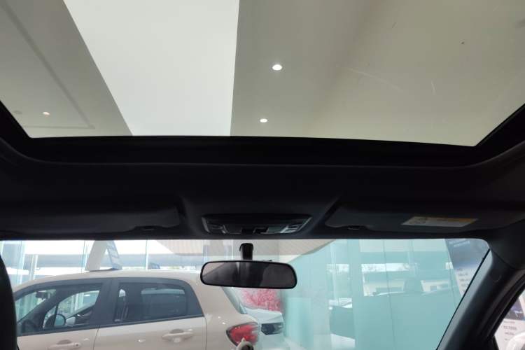 Used Honda XR-V 2020 220TURBO CVT Luxury Edition Headliner