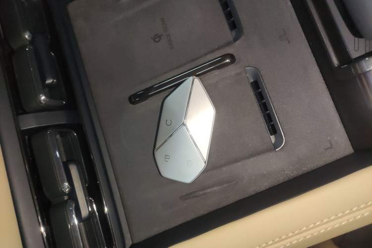 Used Formula Leopard Leopard 5 2023 Cloud Ride Flagship Edition