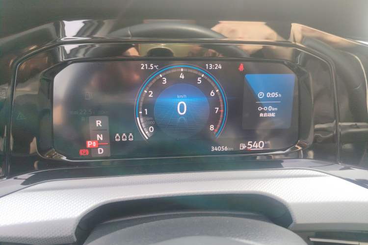 Used Volkswagen Golf 2023 280TSI DSG Pro Instrument Cluster