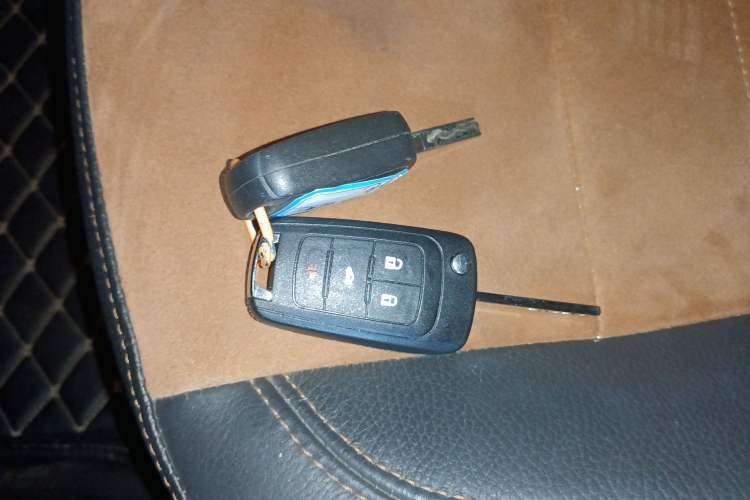 Used Buick GT 2014 XT 1.6L Automatic Fashion Edition Vehicle Key