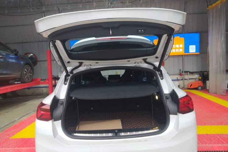 Used BMW X2 2023 xDrive 25i Shining Edition
