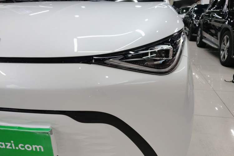 Used Chery QQ Domi 2025 Model 305km Comfort Edition Left Front Headlight