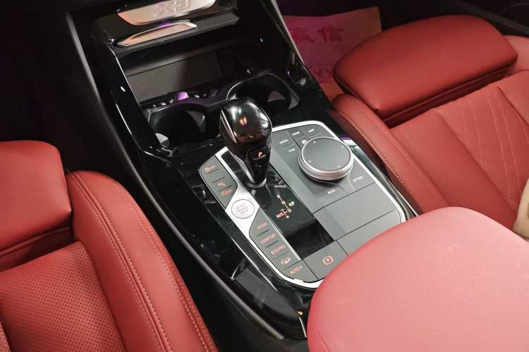 Used BMW X3 2023 xDrive25i M Sport Package Gear Lever