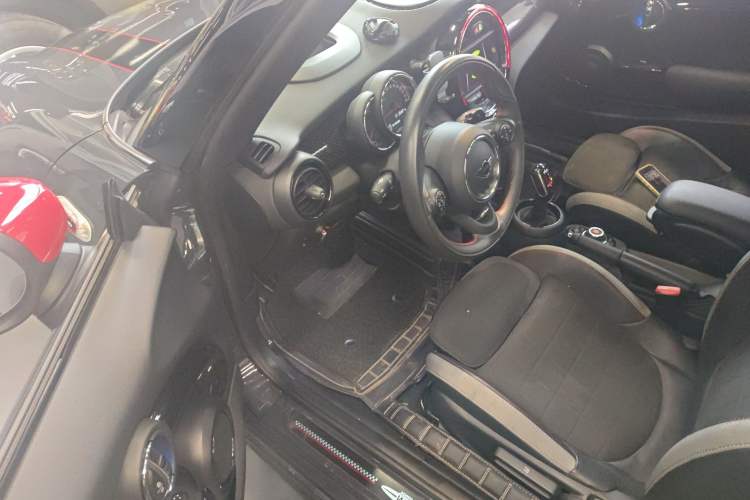 Used MINI JCW 2020 2.0T JOHN COOPER WORKS ALL-IN Driver Seat