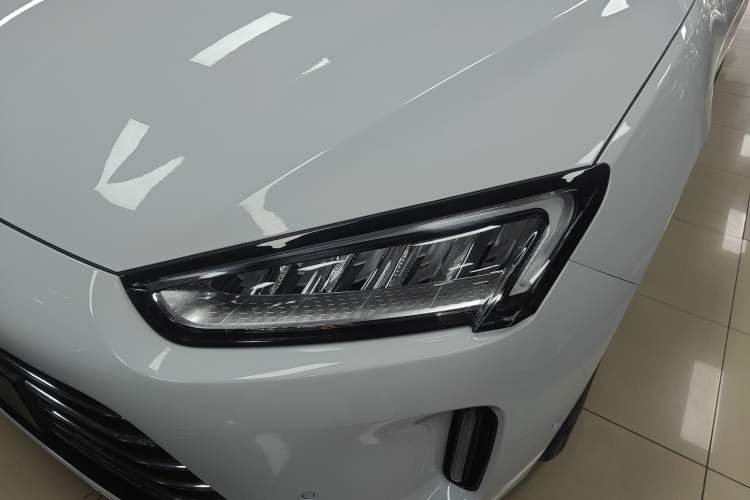 Used Hima AITO M5 2022 Range-Extended Rear-Drive Standard Version Left Front Headlight