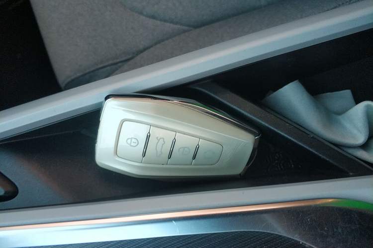 Used Geometry A 2019 Upgraded Model High-Resolution Standard Range Square Edition
