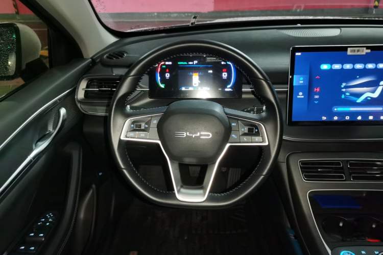 Used BYD Destroyer 05 2024 HONOR Edition DM-i 55KM Luxury Model
