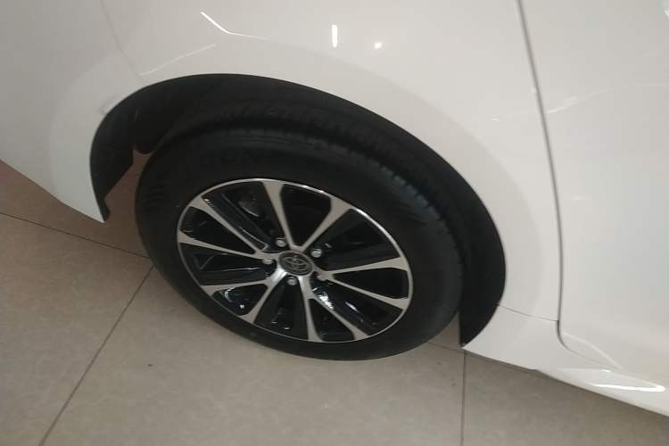 Used Toyota Levin 2023 185T CVT Luxury Edition Right Rear Wheel Hub