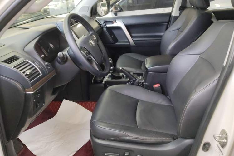 Used Toyota Prado 2018 3.5L Automatic TX-L with Rear-Mounted Spare Tire Left Front Seat