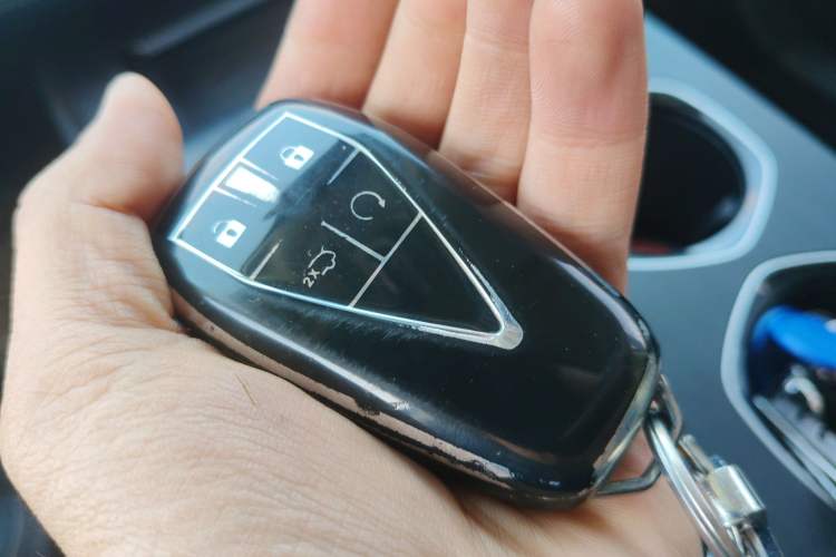 Used Changan UNI-K iDD 2023 Zhidian iDD 1.5T 135km Smart & Fun Model
