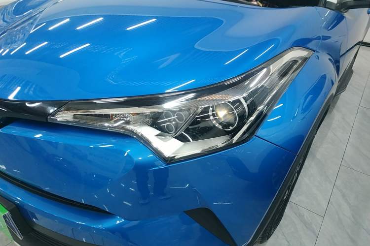 Used Toyota IZOA 2018 2.0L Yichi Edition China V Standard