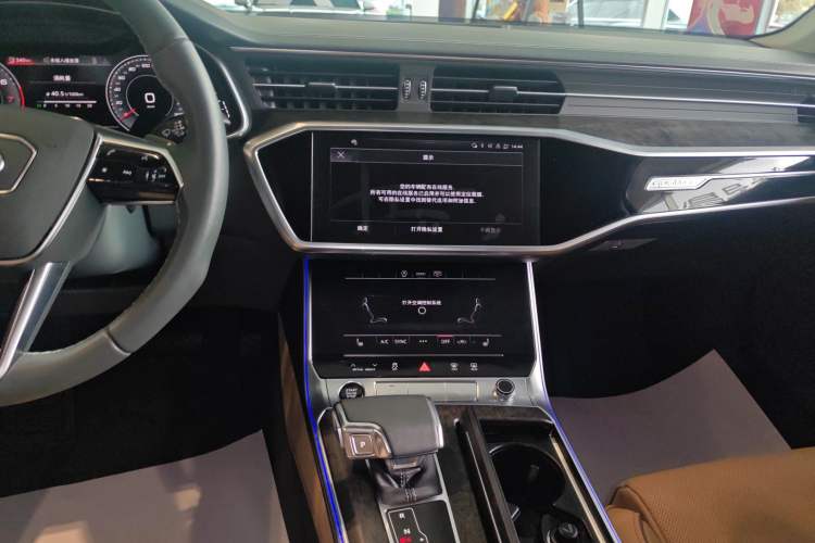 Used Audi A6L 2022 55 TFSI quattro Prestige Elegant Edition Audio And AC Panel