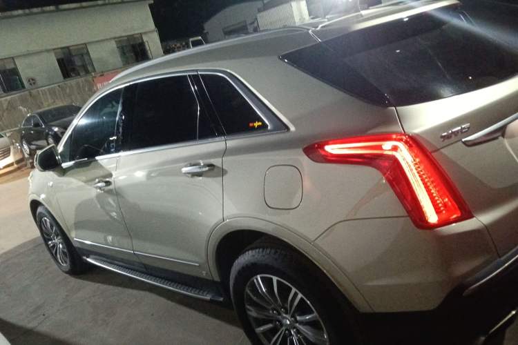 Used Cadillac XT5 2016 25T Luxury Model