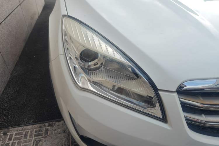 Used Changan CS35 2016 1.6L Manual Luxury Model China V Standard