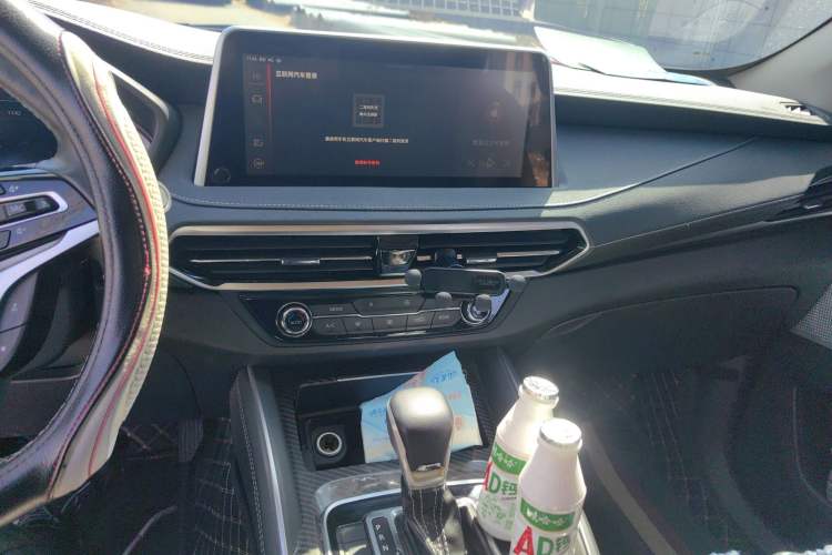 Used SAIC MAXUS D90 2017 2.0T Automatic All-Wheel Drive Sirius