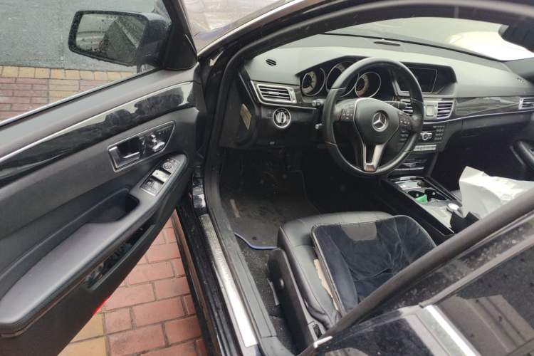 Used Mercedes-Benz E-Class 2015 E 260 L Sport & Fashion Model Driver Seat