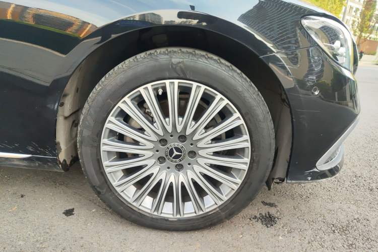 Used Mercedes-Benz E-Class 2022 Updated E 300 L Luxury Edition
