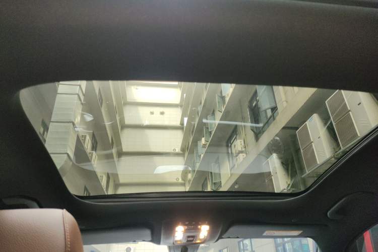 Used Mercedes-Benz GLB 2023 GLB 220 Sport Edition Headliner