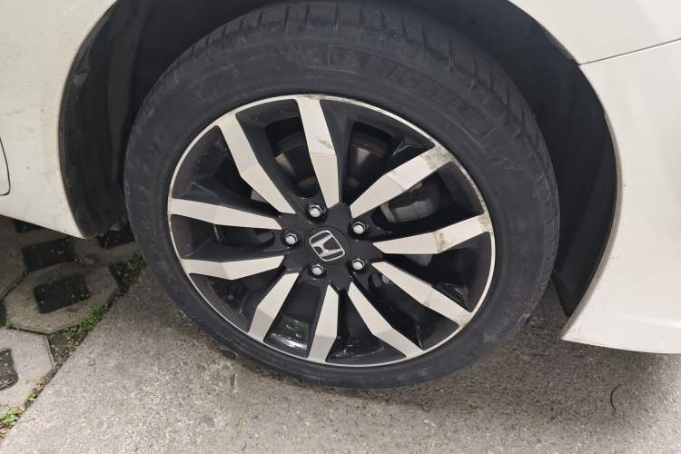 Used Honda Civic 2014 1.8L automatic luxury edition