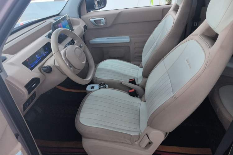 Used Geely Galaxy Panda 2023 Panda Mini 200km Endurance Bear Left Front Seat