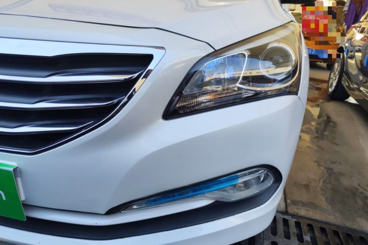 Used Hyundai Mistra 2016 1.8L Automatic Smart GLS Left Front Headlight