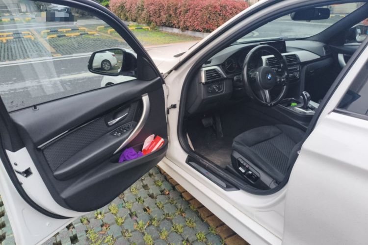 Used BMW 3 Series 2016 320i M Sport Driver Seat