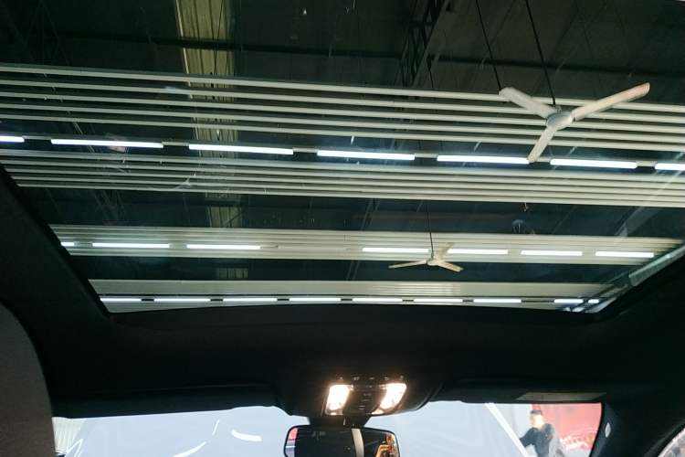 Used Mercedes-Benz A-Class 2022 Revised Version A 200 L Sport Sedan Fashionable Style Headliner