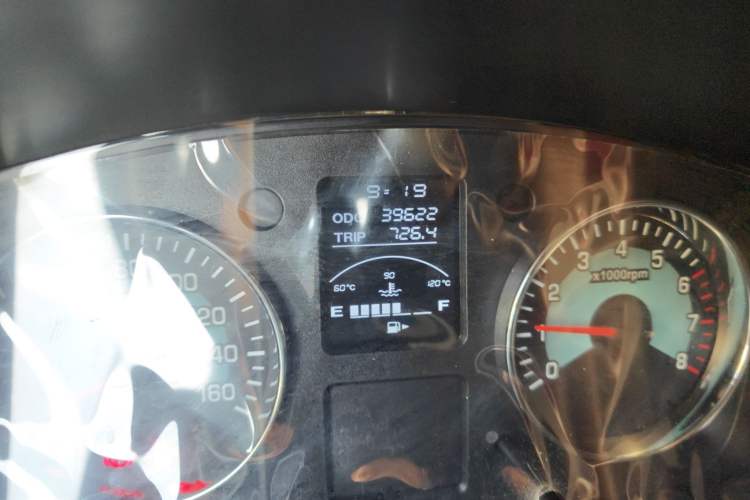 Used Jinbei New Hiace X30L 2021 1.5L Wealth Central Air Conditioning Edition Van China VI Standard SWC15M Odometer Close Up