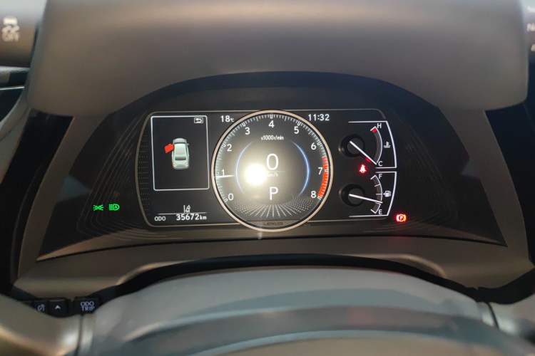 Used Lexus ES 2022 200 Excellence Edition
