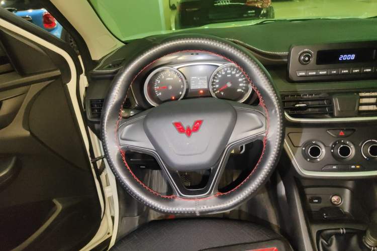 Used Wuling Hongguang S3 2019 1.5L Manual Standard Version China VI Standard
