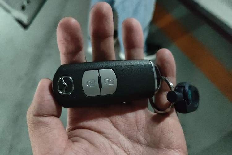 Used Mazda CX-4 2016 2.0L Automatic 2WD Blue Sky Dynamic Edition