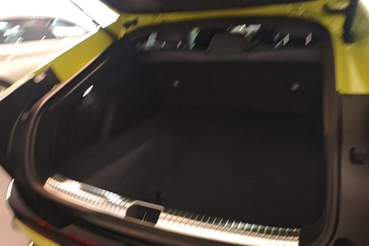 Used XPeng P7 2025 Model—702 Long Range Ultra