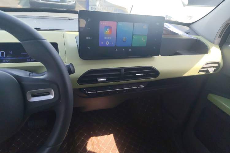 Used Geely Galaxy Panda 2023 Panda Mini 120km Super Cute Bear