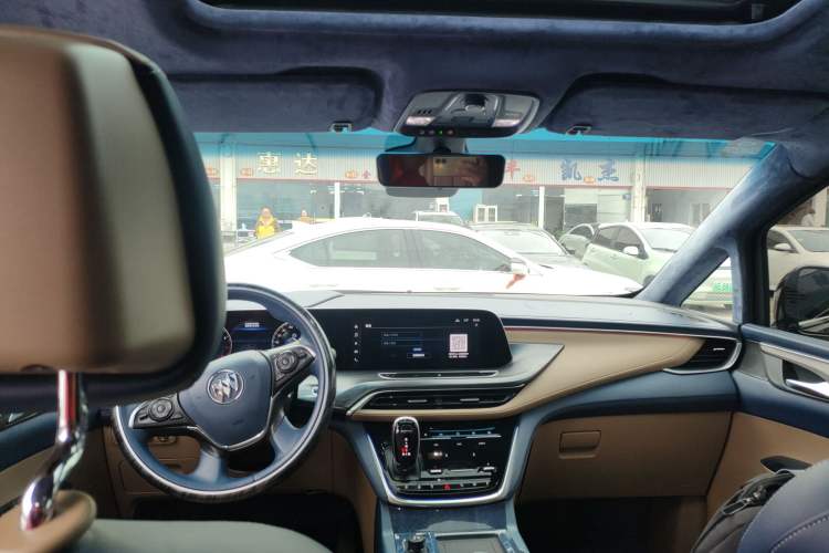 Used Buick GL8 2021 ES Land Cruiser 653T Luxury Edition